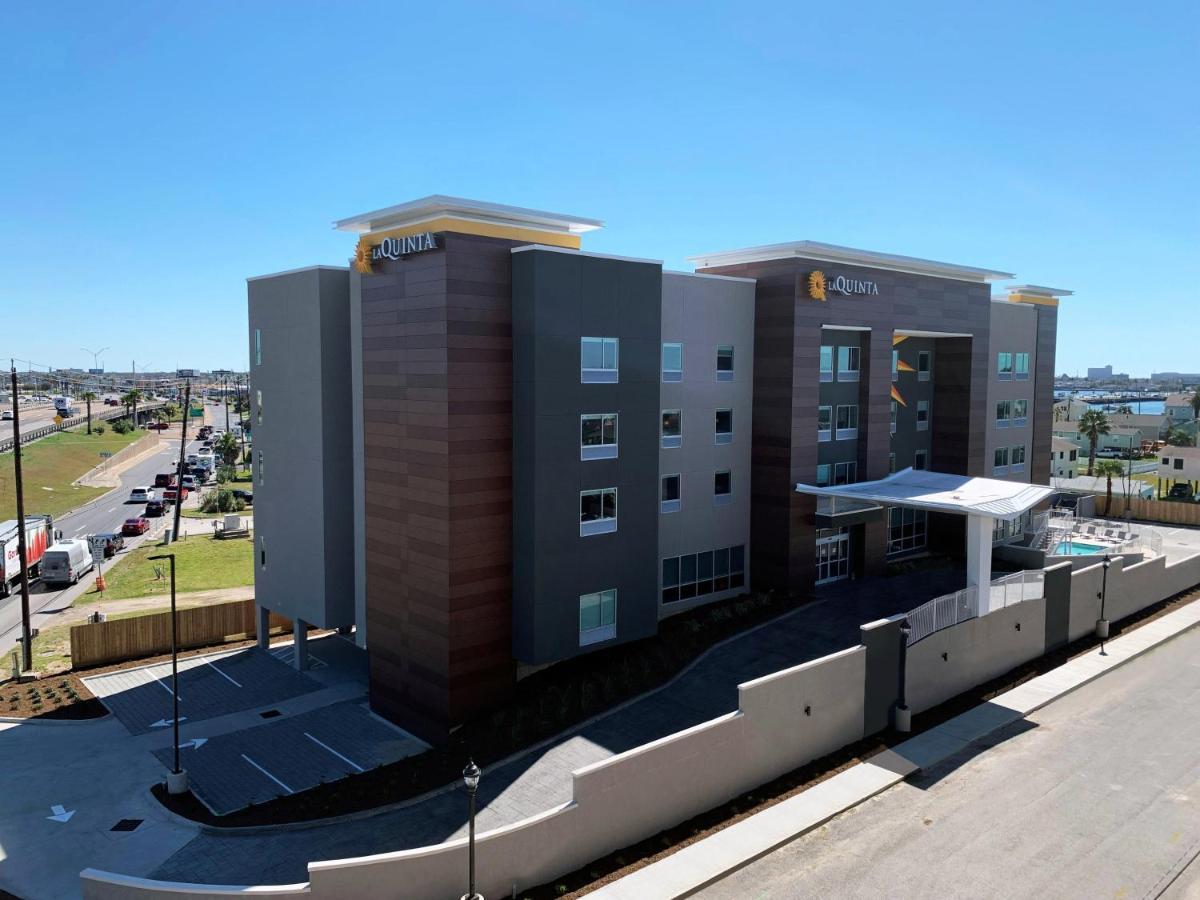 La Quinta Inn & Suites By Wyndham Galveston North At I-45 Exteriér fotografie