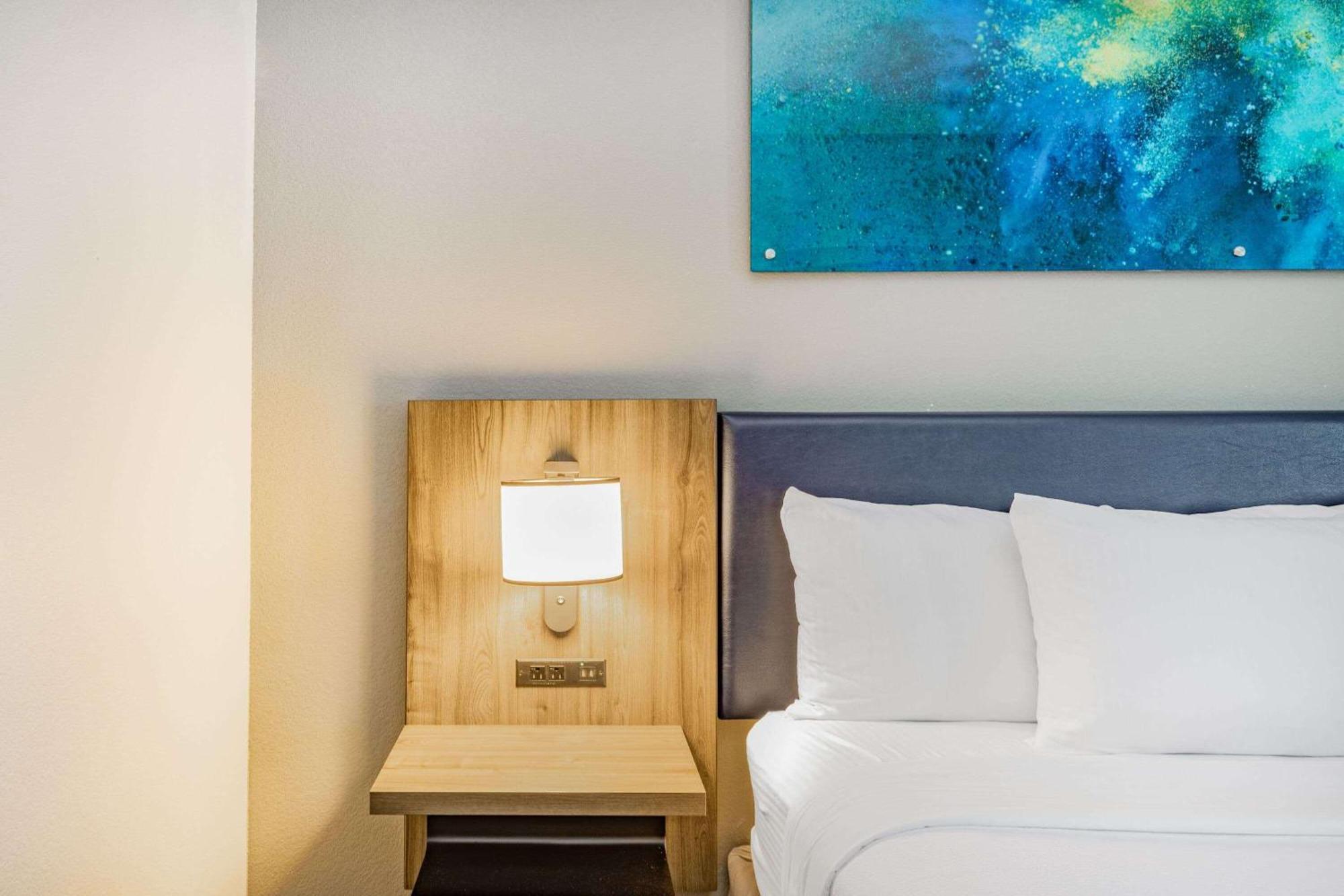 La Quinta Inn & Suites By Wyndham Galveston North At I-45 Exteriér fotografie